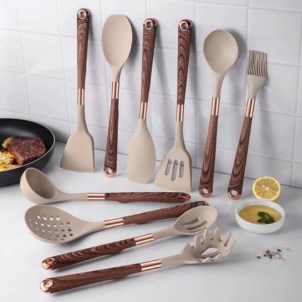 Gold-Plated Wood Grain Handle Non-Stick Pan